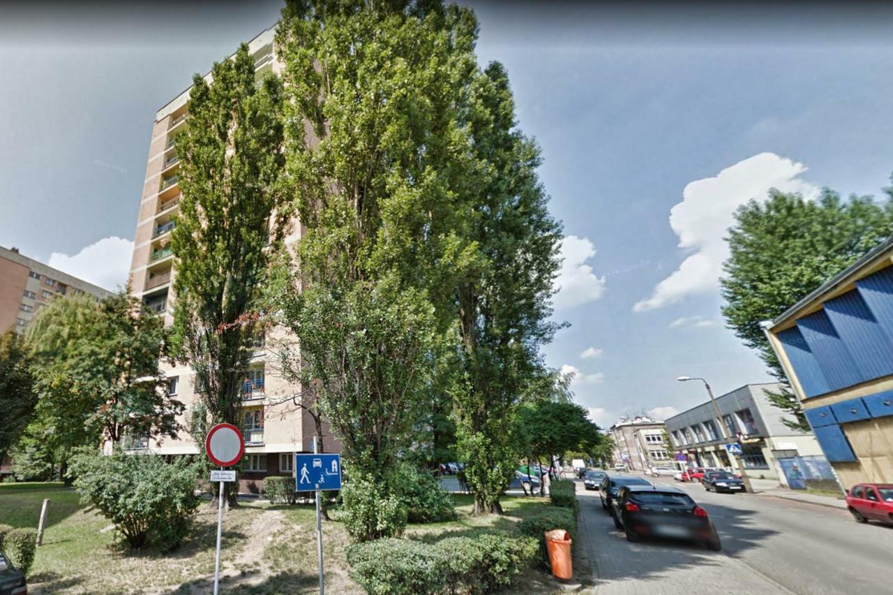 Ktw Spodek Apartment คาโตวีตเซ ภายนอก รูปภาพ