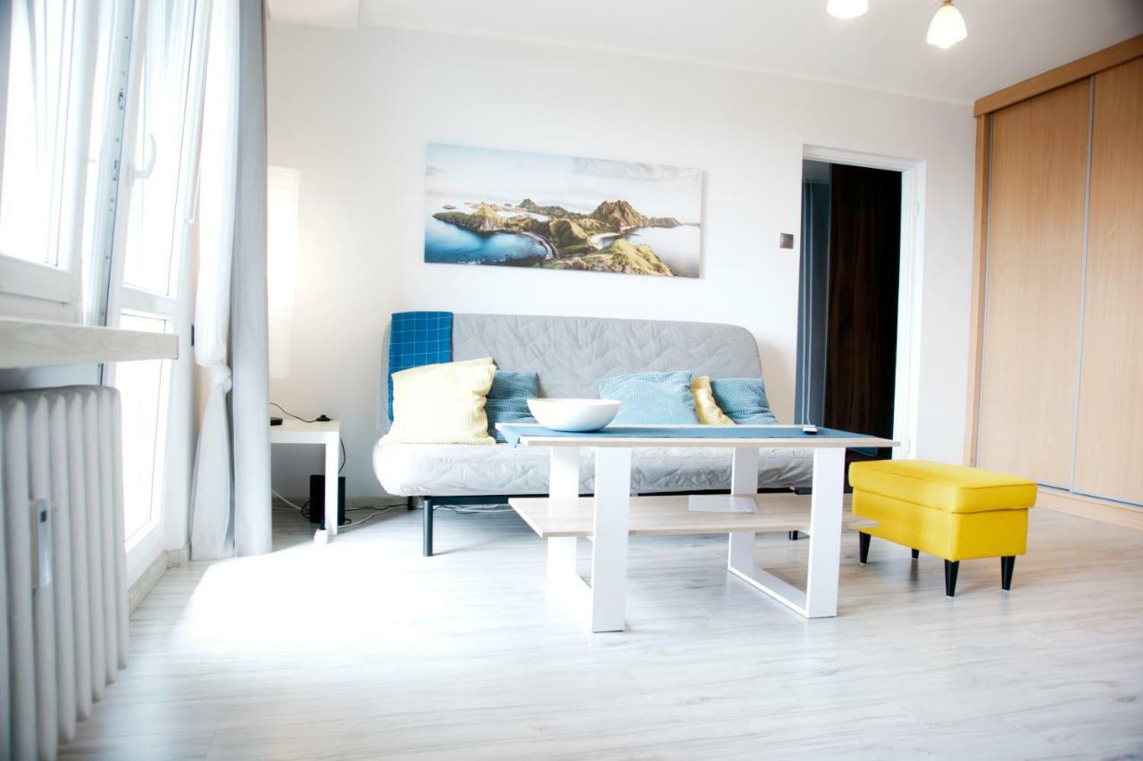 Ktw Spodek Apartment คาโตวีตเซ ภายนอก รูปภาพ